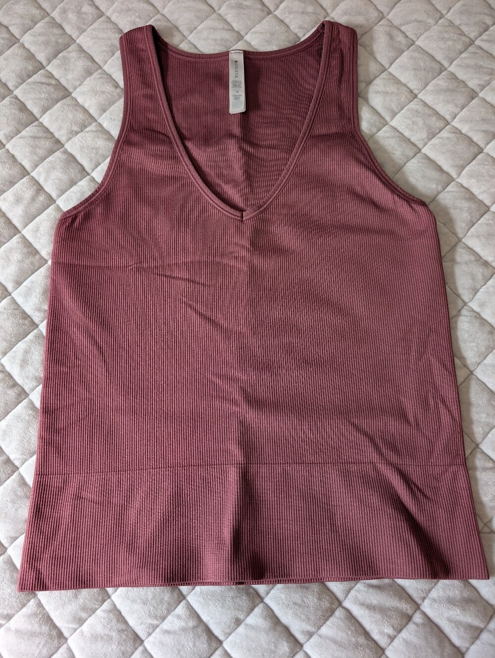 Athleta Ribbed V Neck Tank, Rose Pink, Size Medium